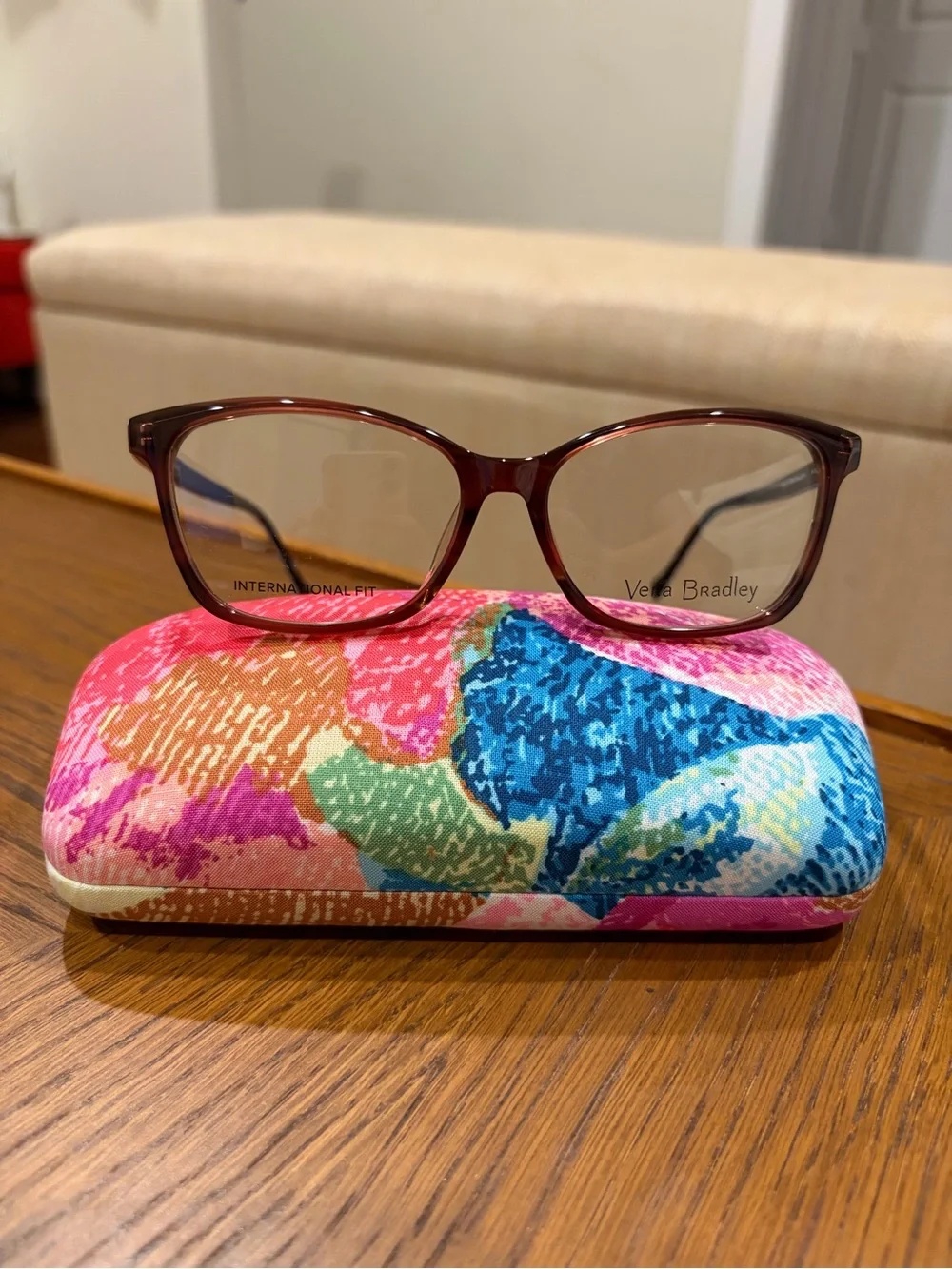 New NWT Vera Bradley Burgundy Brown Women's Eyeglass Frames 54-15-140 with case